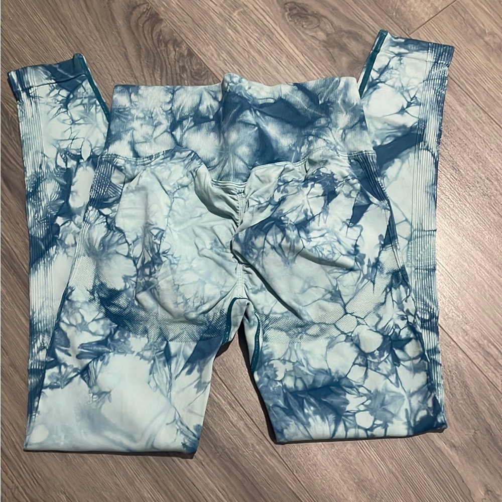 Blue marble workout yoga leggings